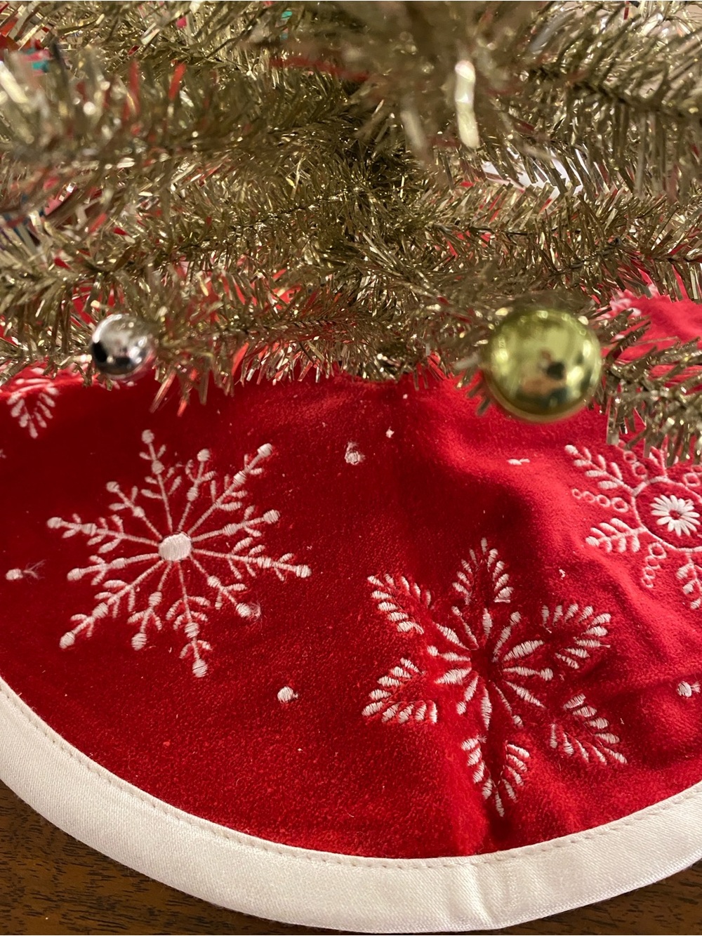 Christmas Miniature Bundle • Hallmark Ornaments • Trees - Picture 3 of 16